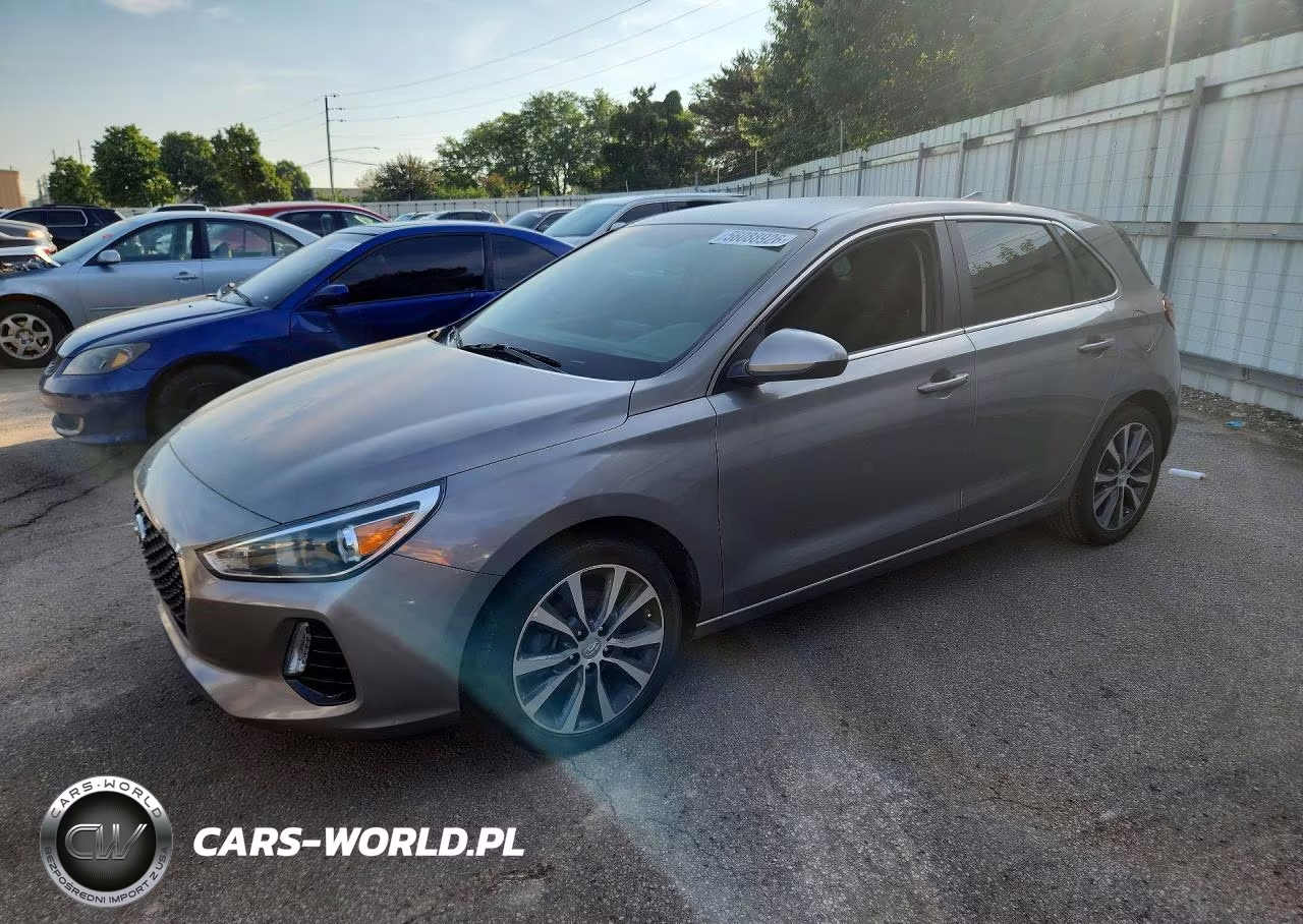 2020 Hyundai Elantra Gt Base – zdjęcie 1 z 12