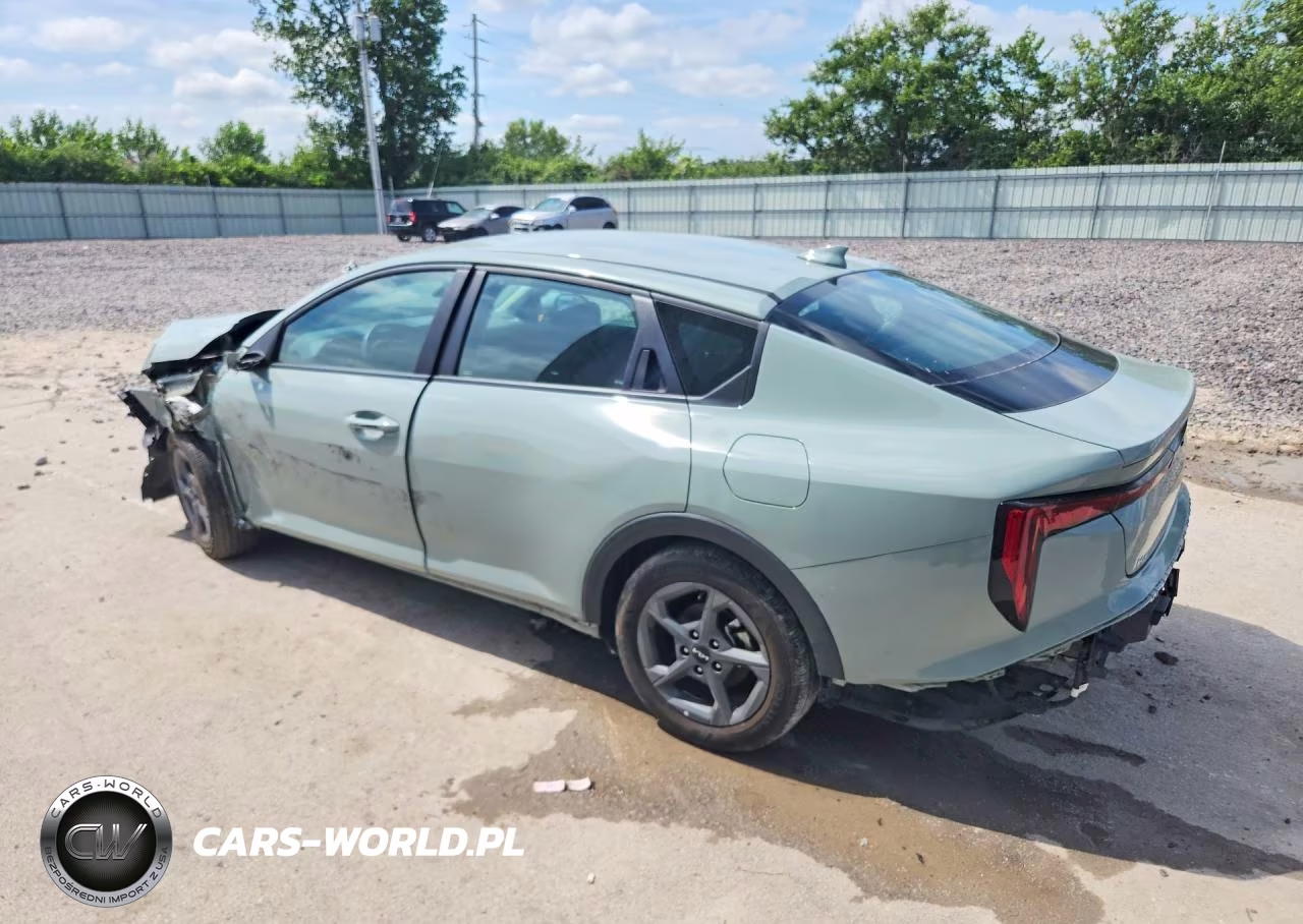 2025 Kia K4 Lxs VIN:3KPFT4DE9SE042255 - 2
