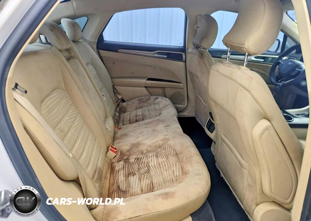 2016 Ford Fusion Se VIN:3FA6P0H72GR298199 - 10
