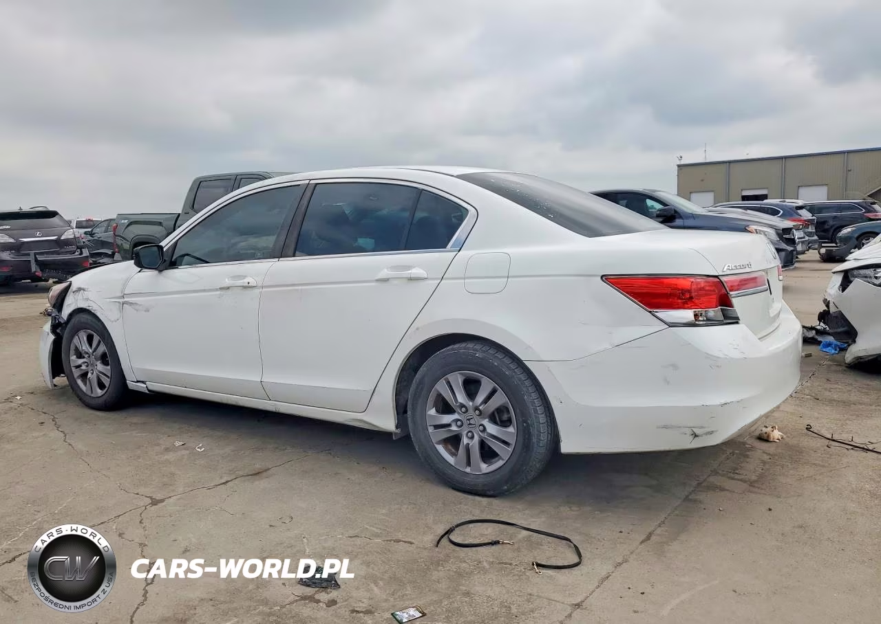 HONDA ACCORD SE VIN:1HGCP2F61CA131650 - 2