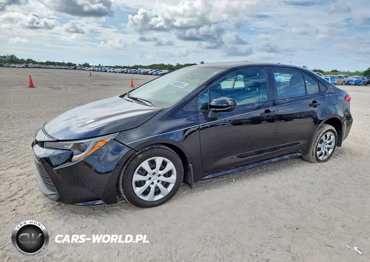 2025 Toyota Corolla Le – zdjęcie 1 z 13
