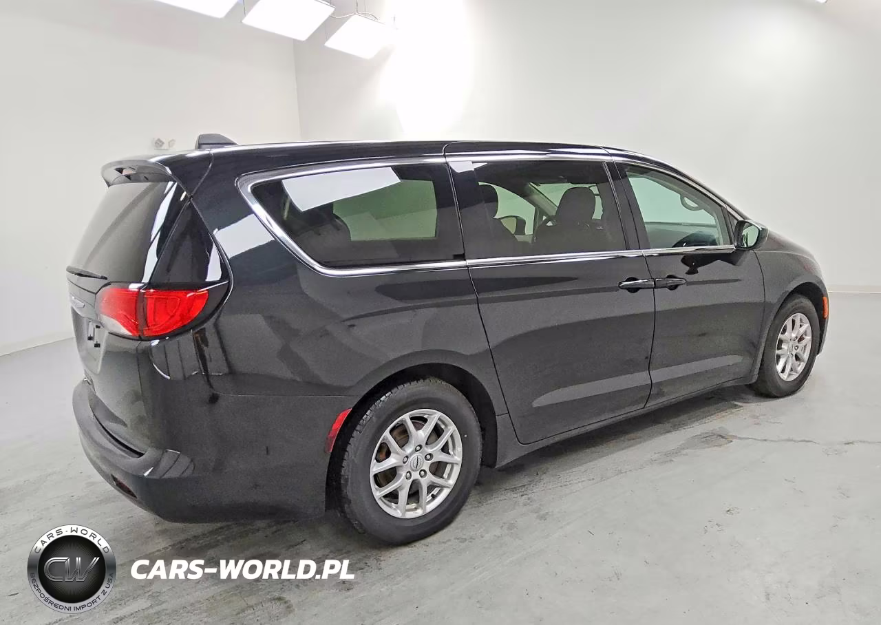 2023 Chrysler Voyager Lx VIN:2C4RC1CG7PR548350 - 3