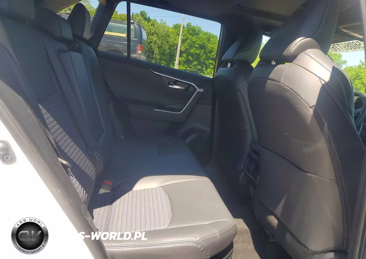 2025 Toyota Rav4 Xse VIN:JTME6RFV8SJ095397 - 11