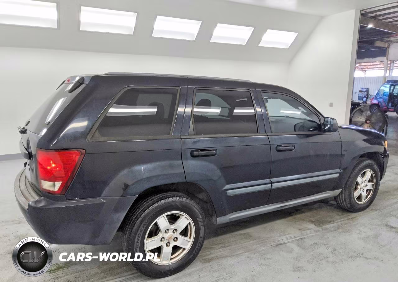 2007 Jeep Grand Cherokee VIN:1J8GS48K97C657693 - 3