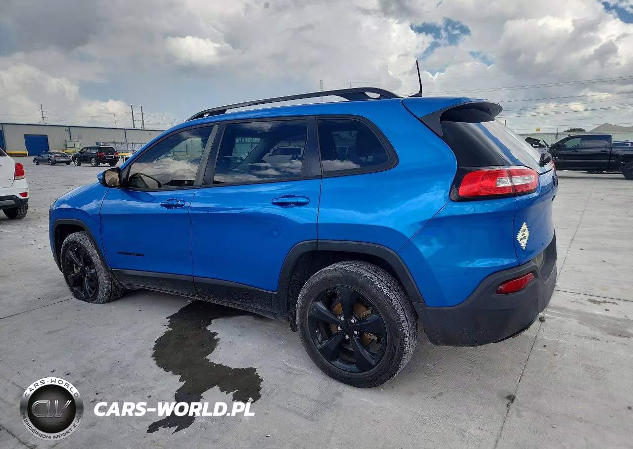 2018 Jeep Cherokee Latitude VIN:1C4PJLCB9JD620480 - 2