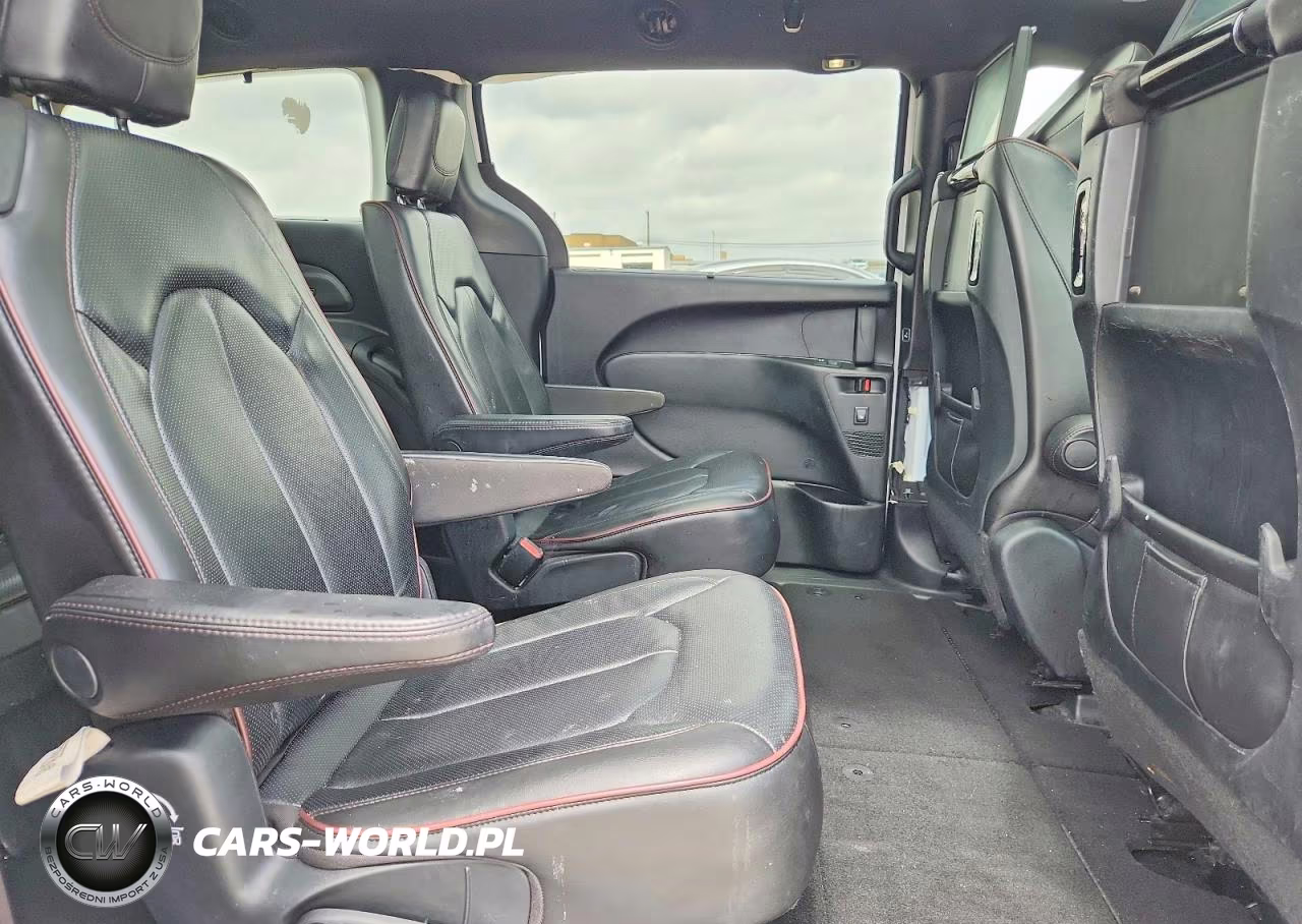 2020 Chrysler Pacifica Limited VIN:2C4RC1GG1LR137868 - 11