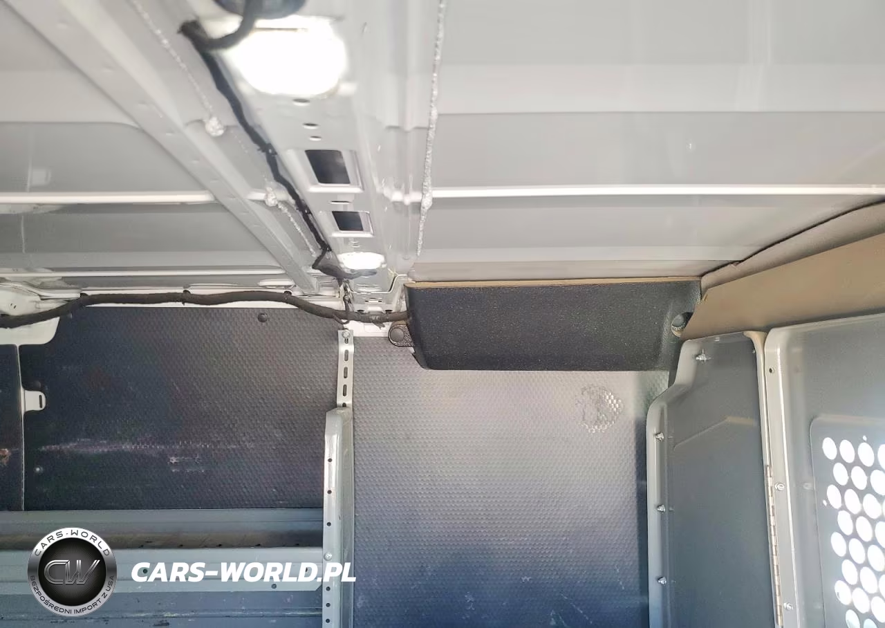 2019 Ford Transit T-250 VIN:1FTYR2ZM9KKB76210 - 10