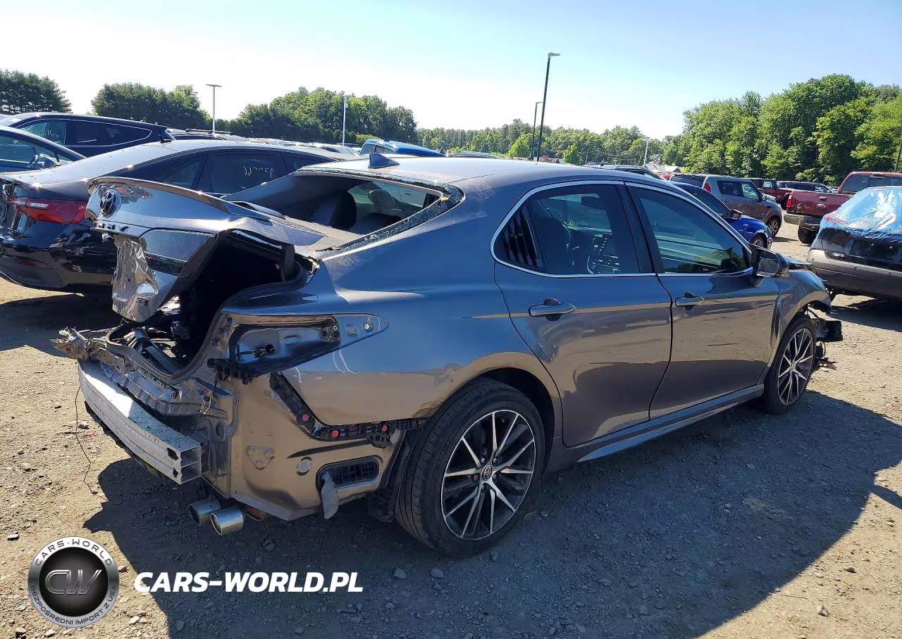 2022 Toyota Camry Se VIN:4T1G11AK3NU641219 - 3