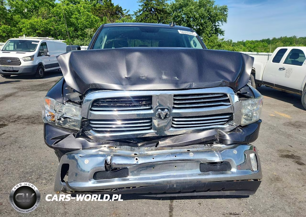 2018 Ram 1500 Slt VIN:3C6RR7LT3JG266435 - 5