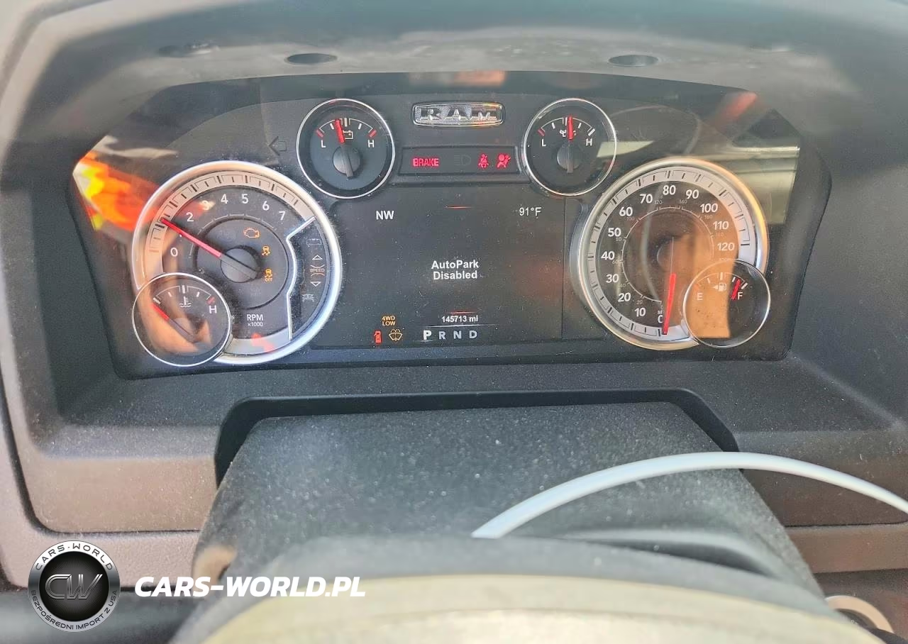 2018 Ram 1500 Slt VIN:3C6RR7LT3JG266435 - 9