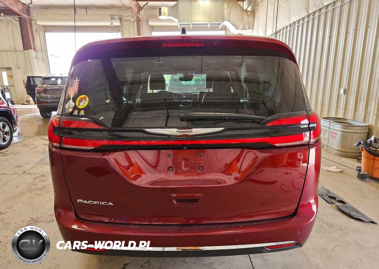 2023 Chrysler Pacifica Touring L VIN:2C4RC1BG0PR526983 - 6