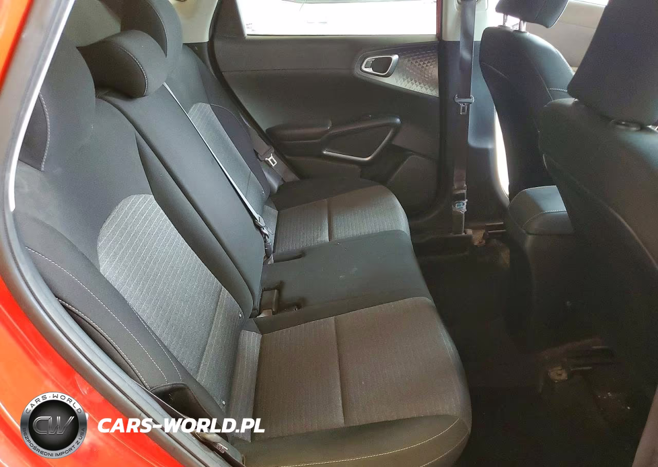 2020 Kia Soul S VIN:KNDJ23AU3L7719188 - 11