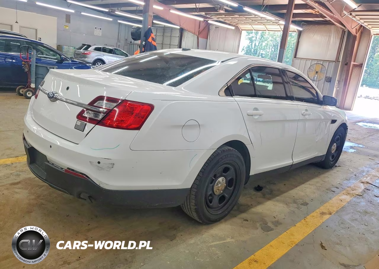 2019 Ford Taurus Police Interceptor VIN:1FAHP2MK7KG101445 - 3