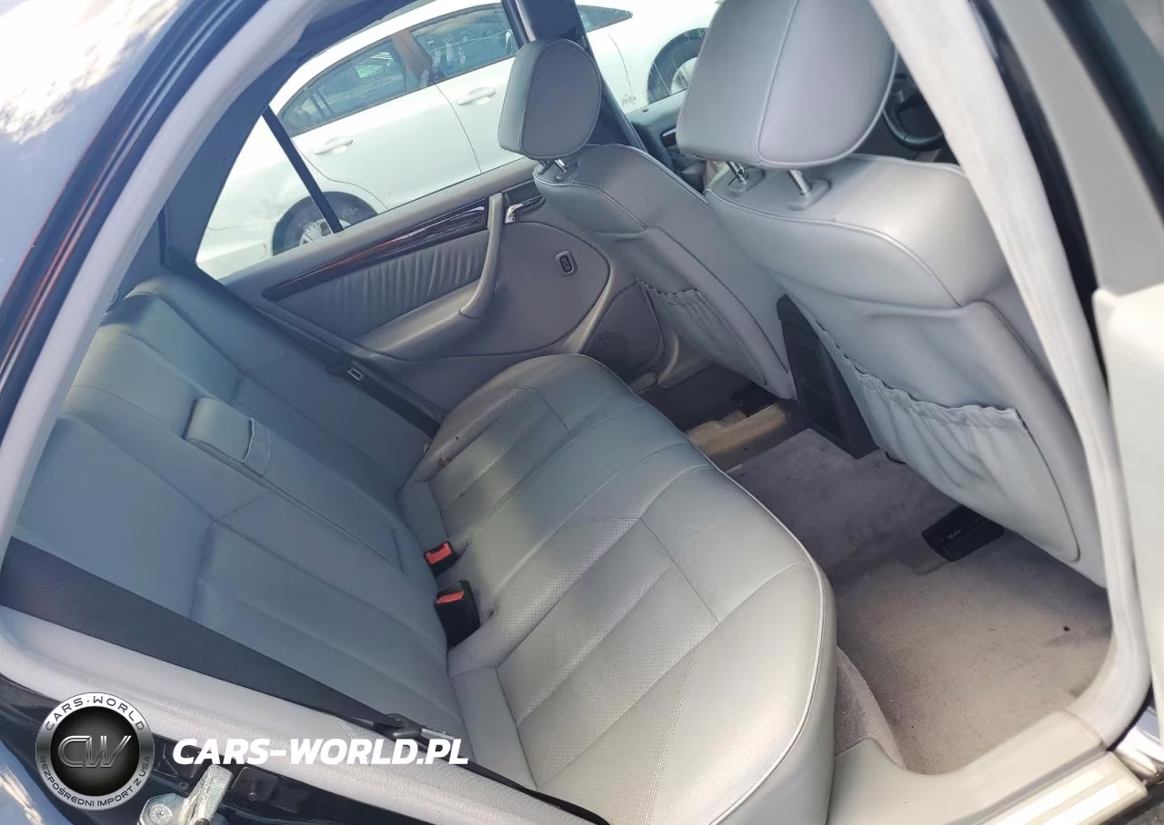 1999 Mercedes-Benz C 230 VIN:WDBHA24G9XA685508 - 10