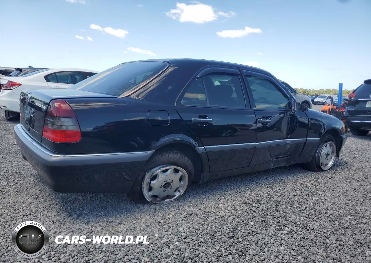 1999 Mercedes-Benz C 230 VIN:WDBHA24G9XA685508 - 3