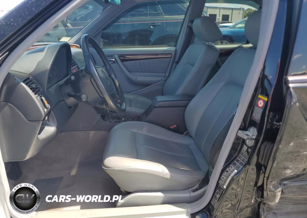 1999 Mercedes-Benz C 230 VIN:WDBHA24G9XA685508 - 7
