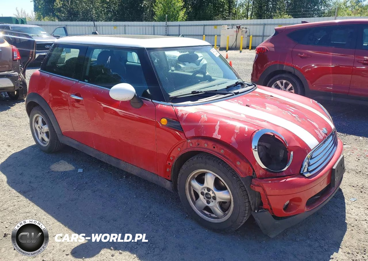 2007 Mini Cooper VIN:WMWMF33537TU62387 - 4