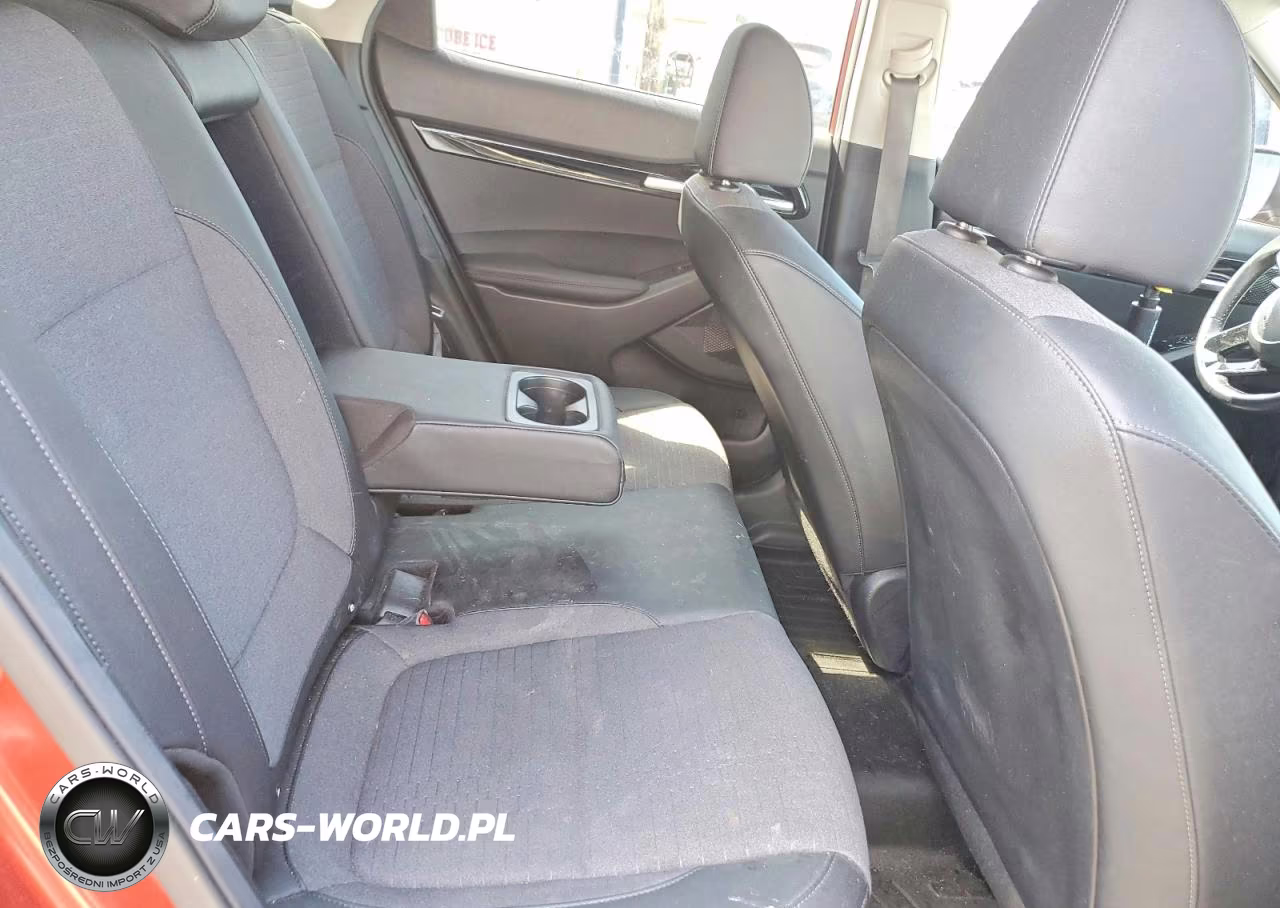 2023 Kia Seltos S VIN:KNDEU2AA5P7422912 - 11