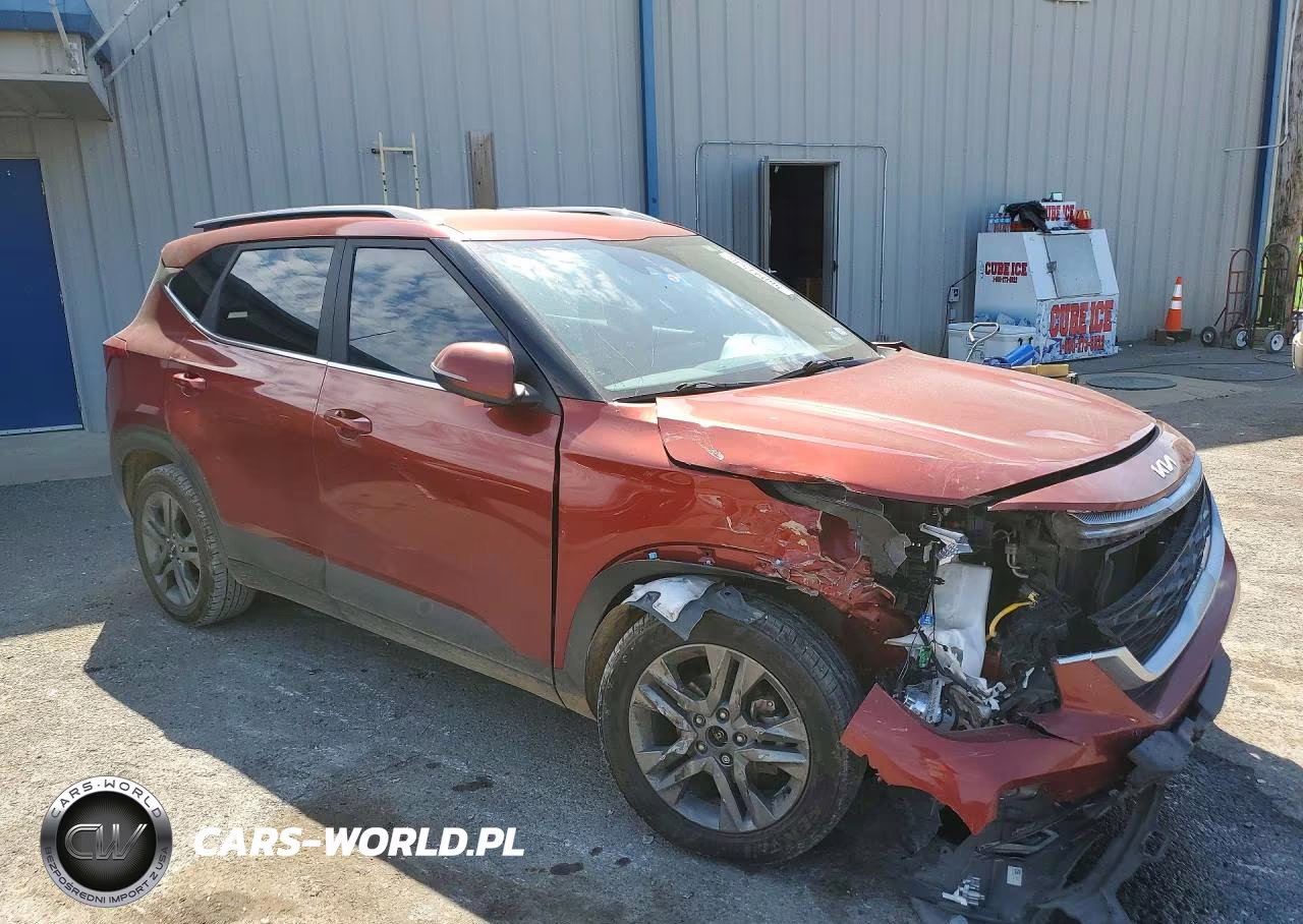 2023 Kia Seltos S VIN:KNDEU2AA5P7422912 - 4
