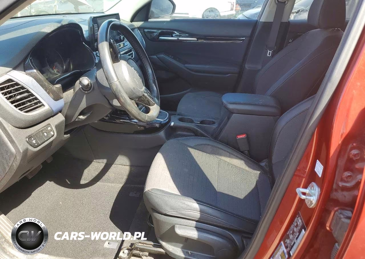 2023 Kia Seltos S VIN:KNDEU2AA5P7422912 - 7