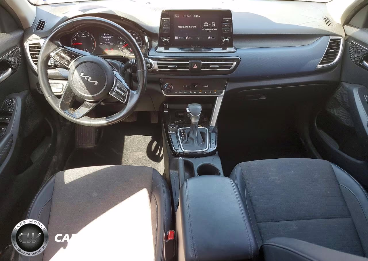 2023 Kia Seltos S VIN:KNDEU2AA5P7422912 - 8