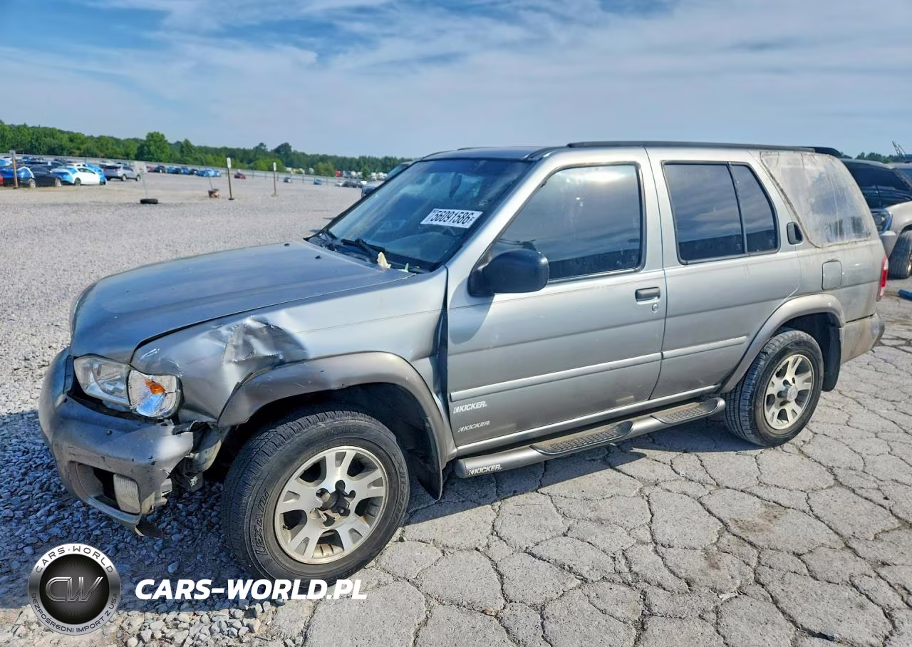 2000 Nissan Pathfinder Xe