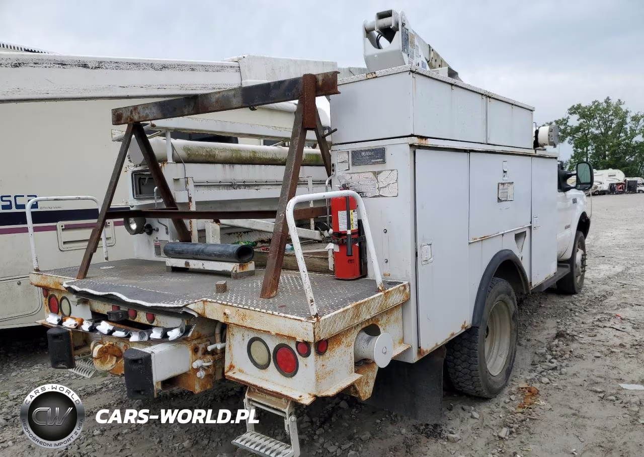 2004 Ford F550 Super VIN:1FDWX31597EA61731 - 3