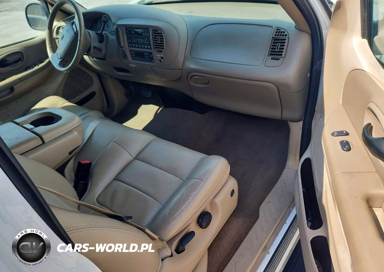2002 Ford F150 VIN:1FTRX18L82NB57532 - 8