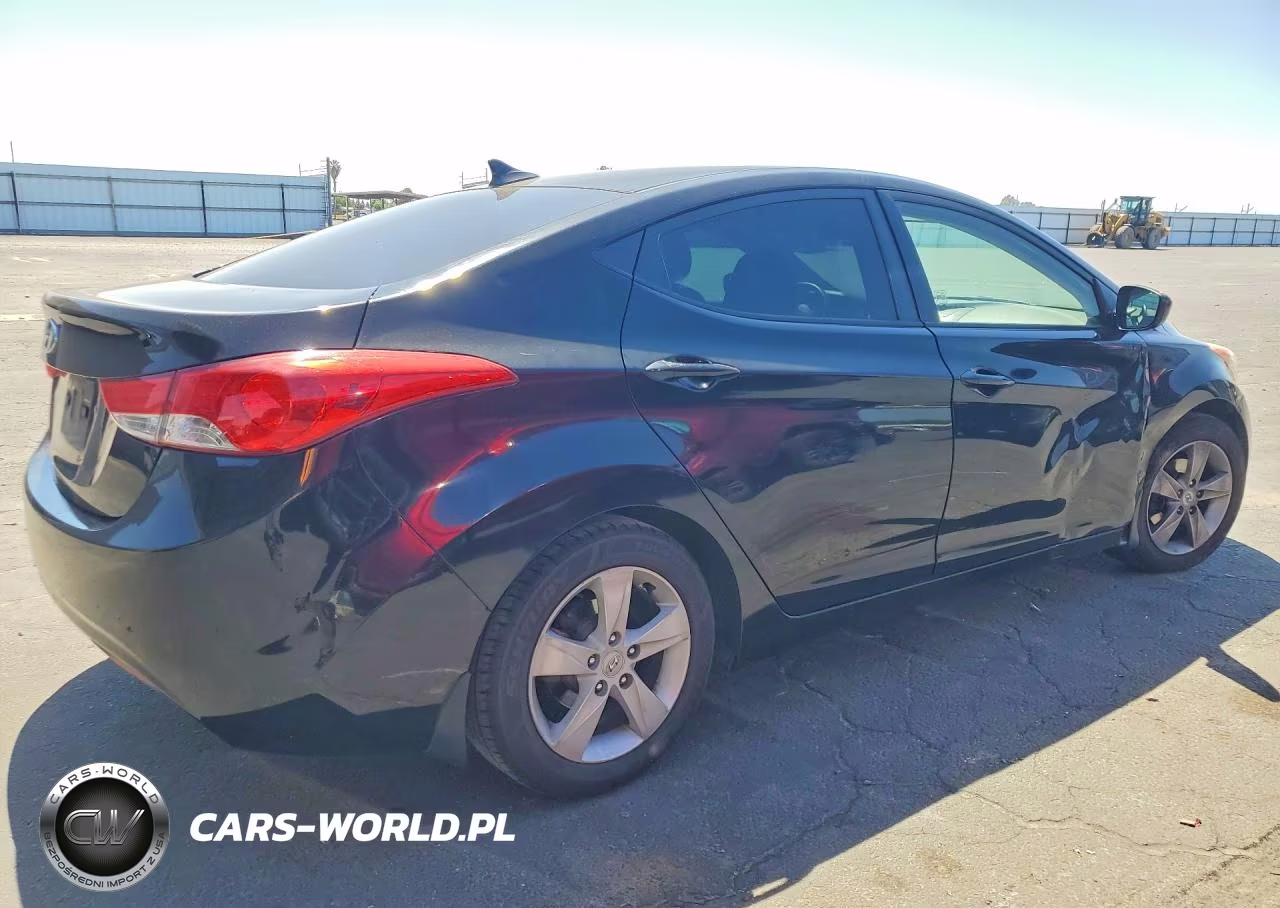 2012 Hyundai Elantra Gls VIN:KMHDH4AE1CU370443 - 3