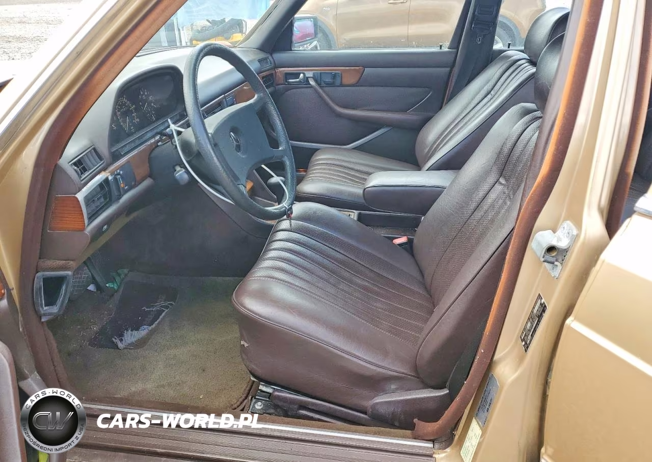 1985 Mercedes-Benz 300 Sd VIN:WDBCB20C1FA186498 - 7
