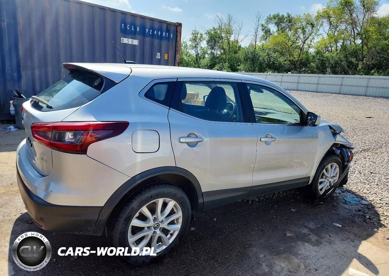 2021 Nissan Rogue Sport S VIN:JN1BJ1AW8MW425700 - 3
