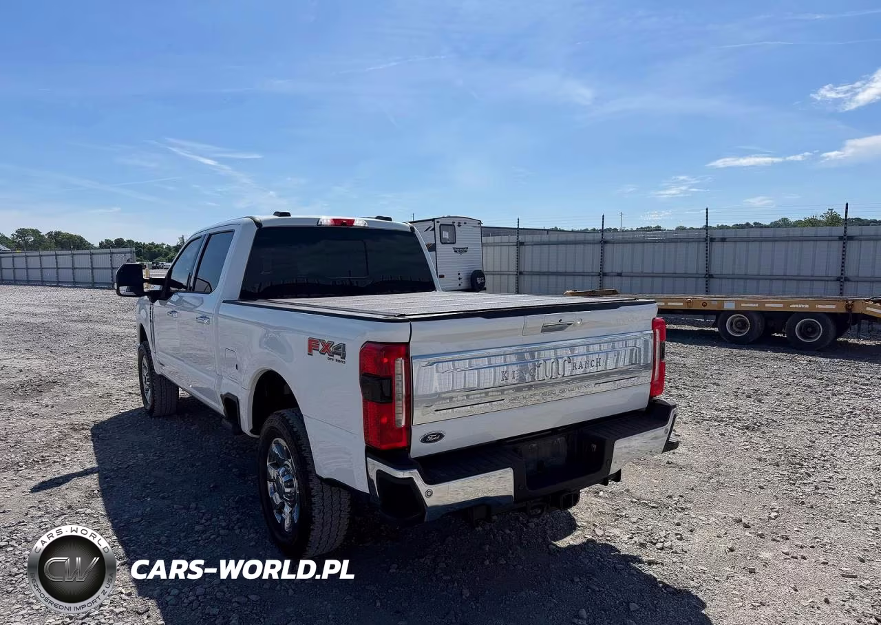 2024 Ford F250 Super Duty VIN:1FT8W2BT3REF13537 - 3