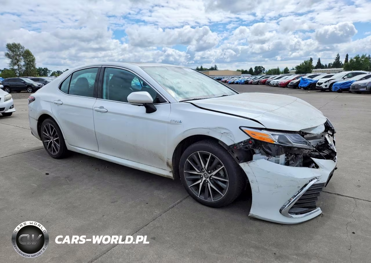 2021 Toyota Camry Xle VIN:4T1F31AK8MU553786 - 4