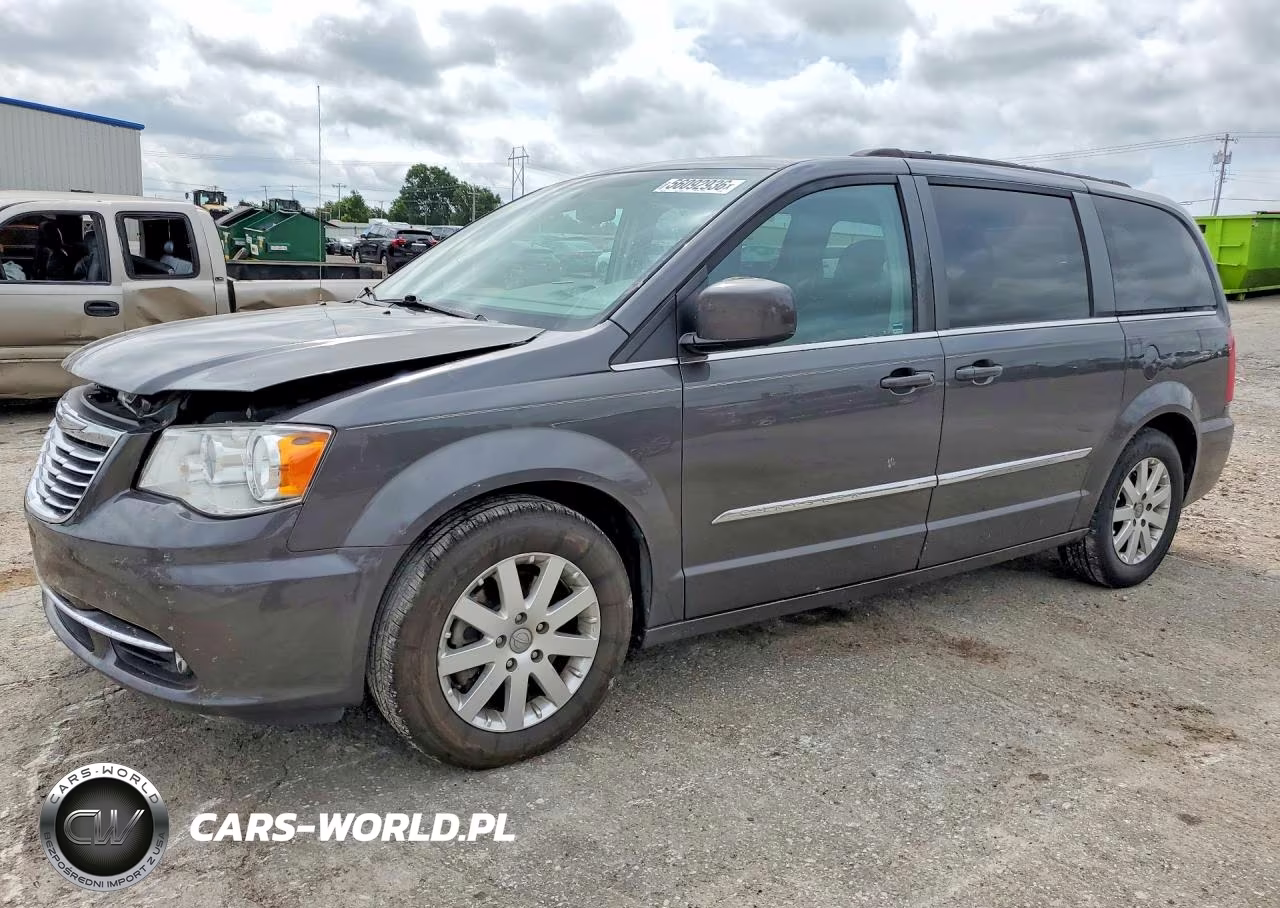 2016 Chrysler Town & Country Touring – zdjęcie 1 z 13