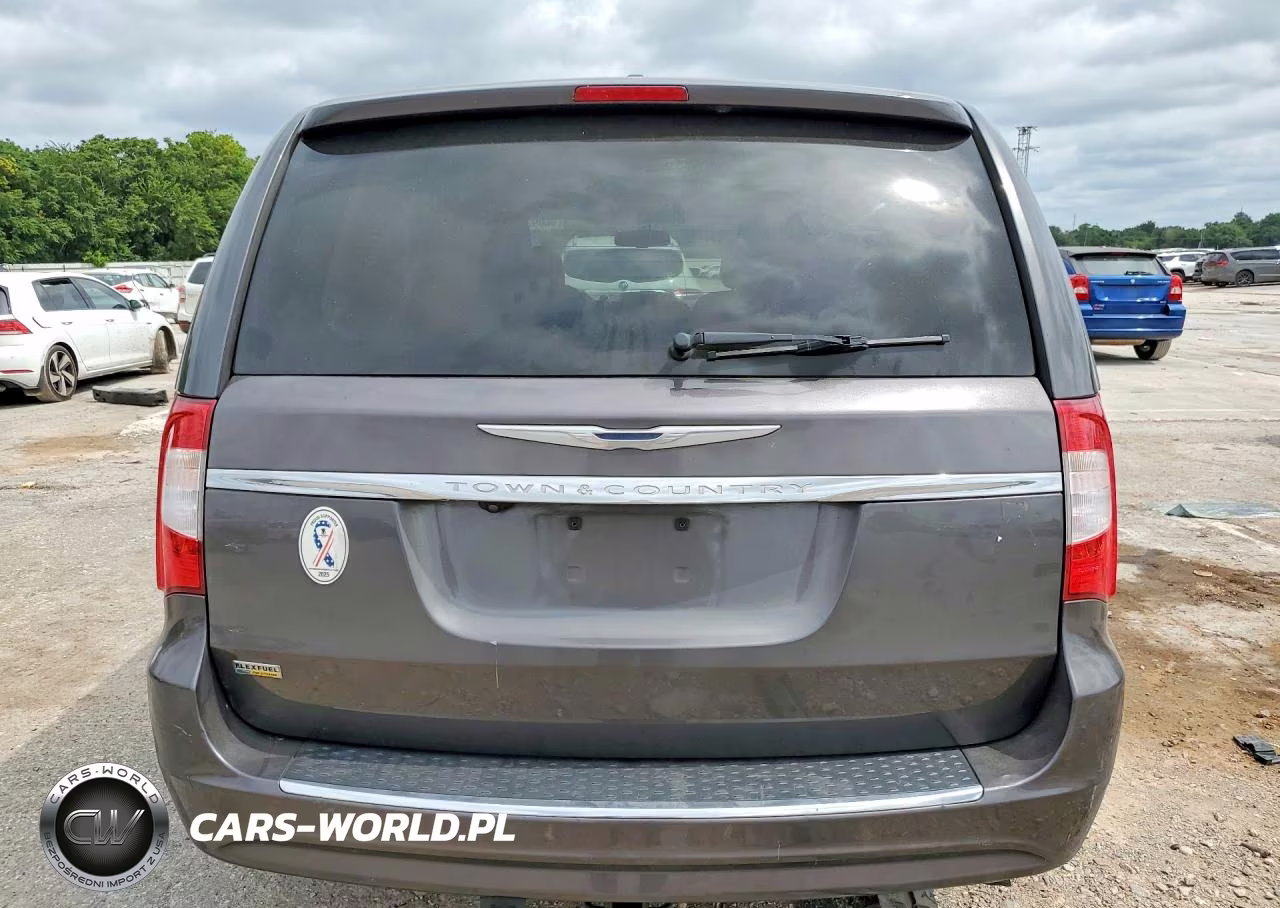 2016 Chrysler Town & Country Touring VIN:2C4RC1BG6GR298634 - 6