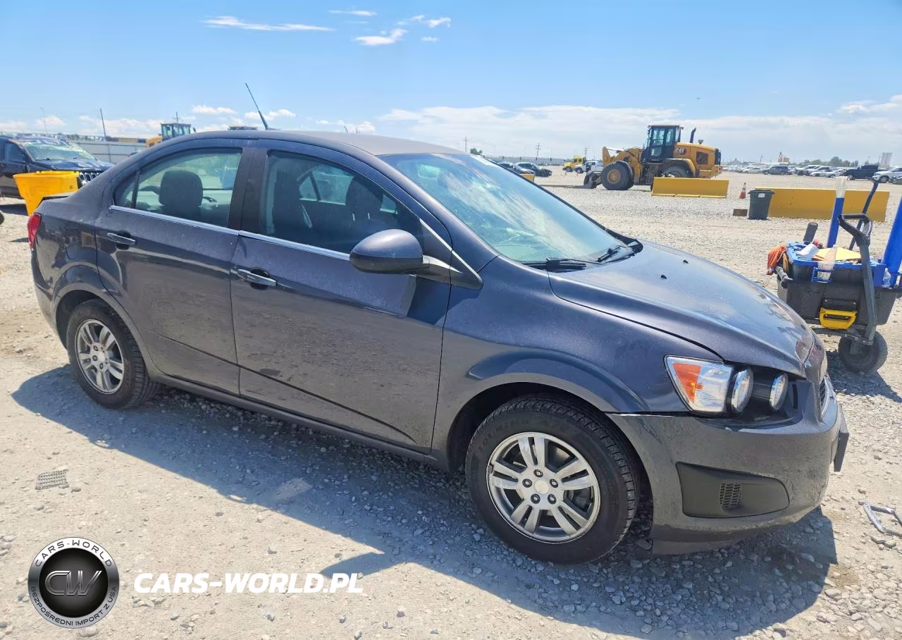 2013 Chevrolet Sonic Lt VIN:1G1JC5SH7D4207133 - 4