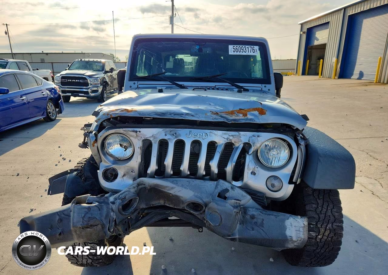 2015 Jeep Wrangler Sport VIN:1C4AJWAG8FL746235 - 5