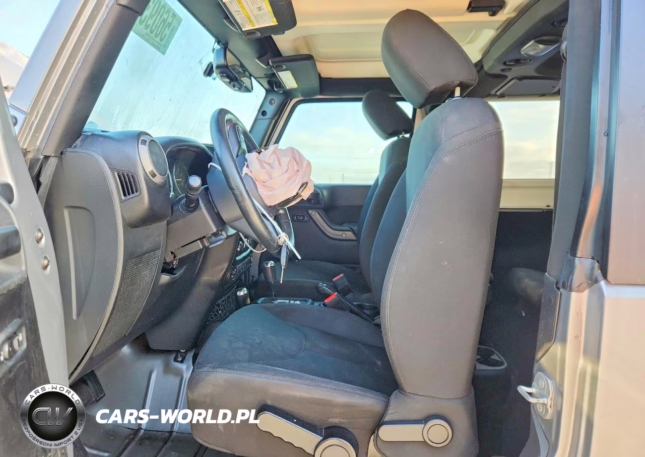 2015 Jeep Wrangler Sport VIN:1C4AJWAG8FL746235 - 7
