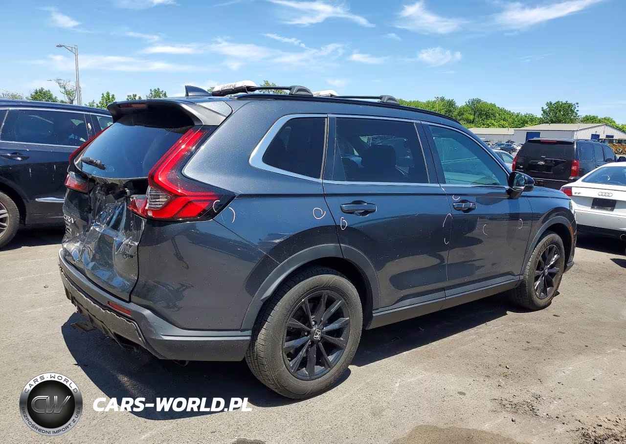 2023 Honda Cr-V Sport VIN:2HKRS6H55PH805073 - 3