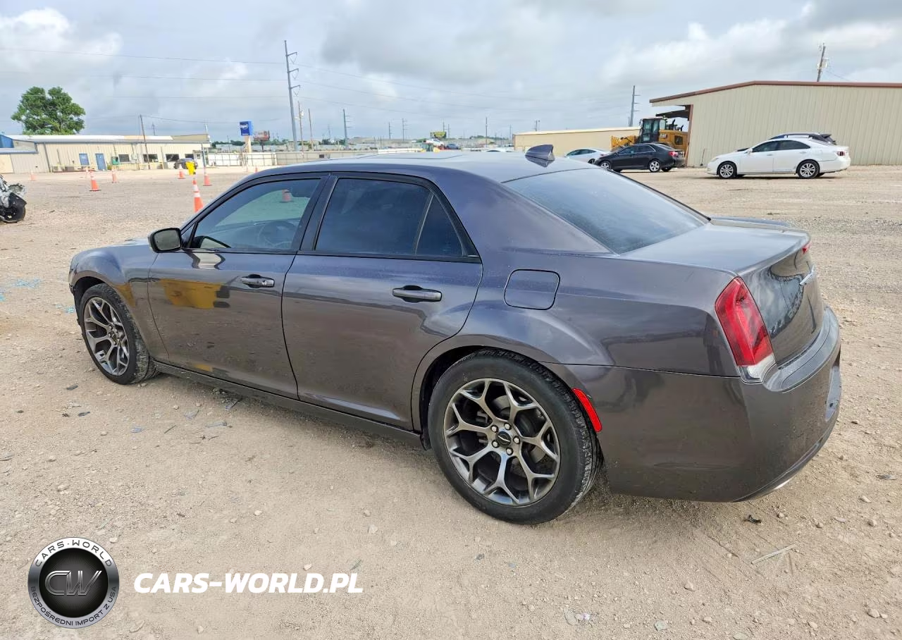 2015 Chrysler 300 S VIN:2C3CCABG0FH808281 - 2