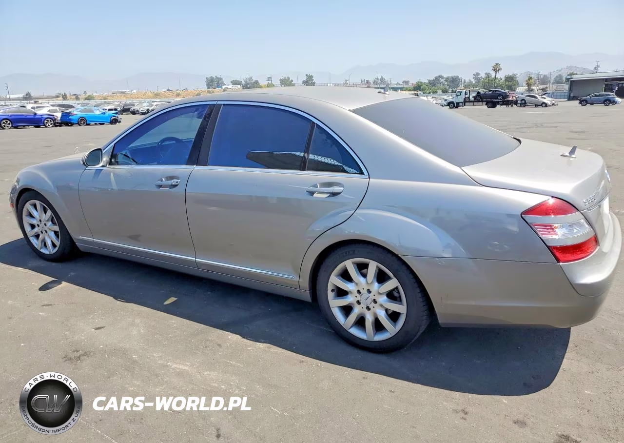 2007 Mercedes-Benz S 550 VIN:WDDNG71X87A021128 - 2