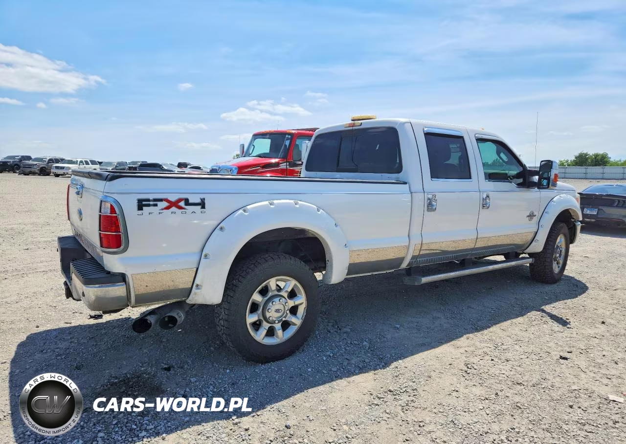 2011 Ford F350 Super Duty VIN:1FT8W3BT3BEC16117 - 3