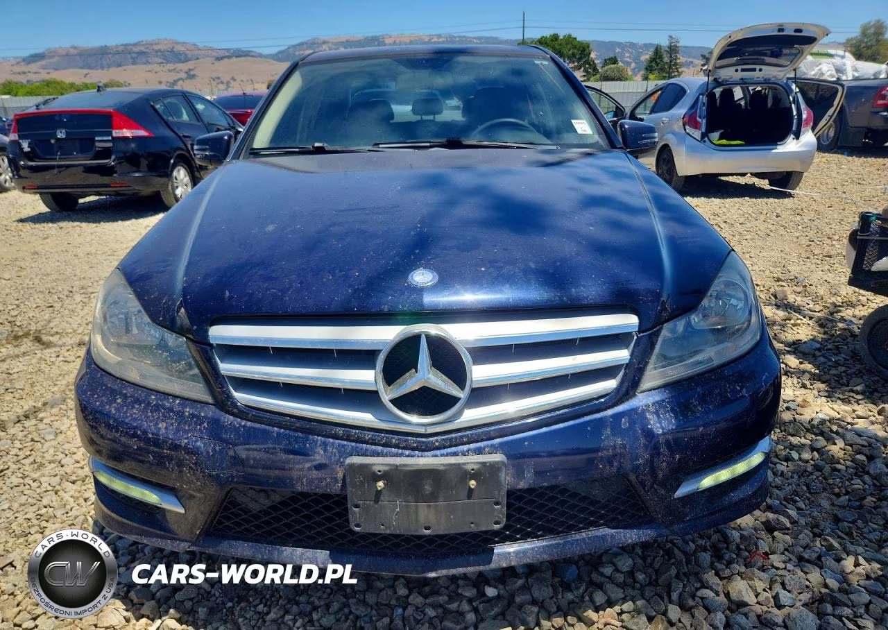 2013 Mercedes-Benz C 350 VIN:WDDGF5HB4DG105109 - 5