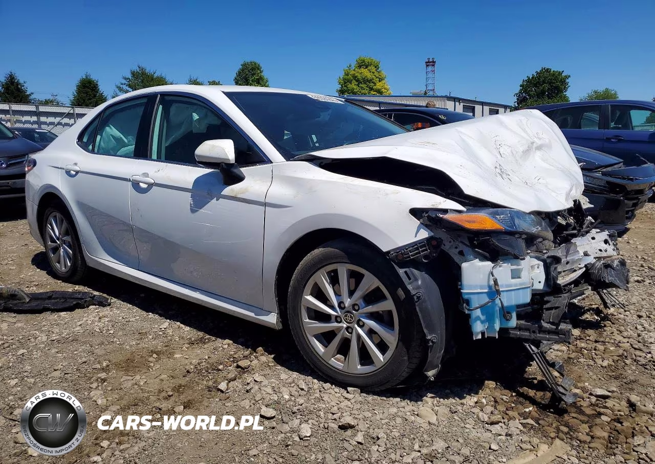 2021 Toyota Camry Le VIN:4T1C11AK4MU402985 - 4