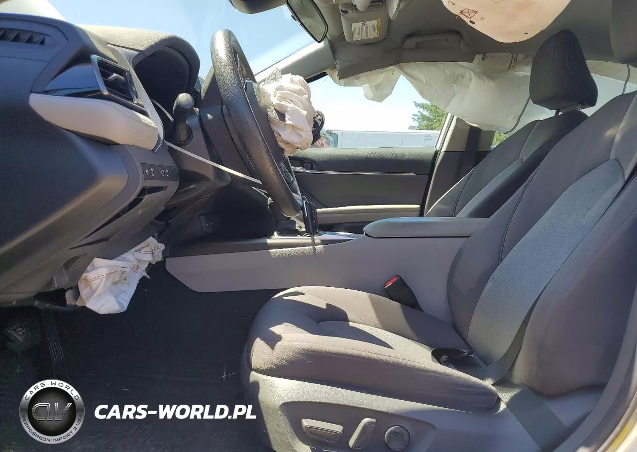 2021 Toyota Camry Le VIN:4T1C11AK4MU402985 - 7