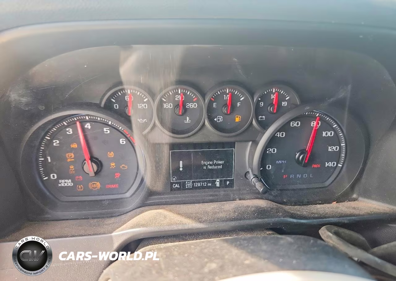 2019 Chevrolet Silverado K1500 Custom VIN:1GCUYBEF7KZ245055 - 9