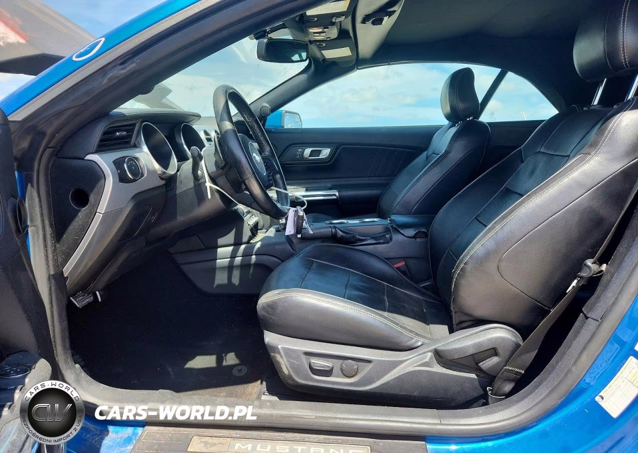 2020 Ford Mustang VIN:1FATP8UH5L5139755 - 7