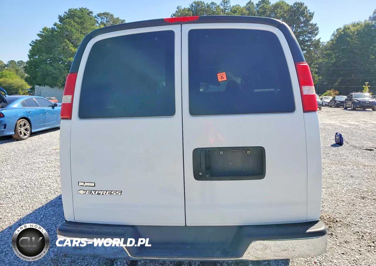 2019 Chevrolet Express G2500 Lt VIN:1GAWGFFG7K1218875 - 6