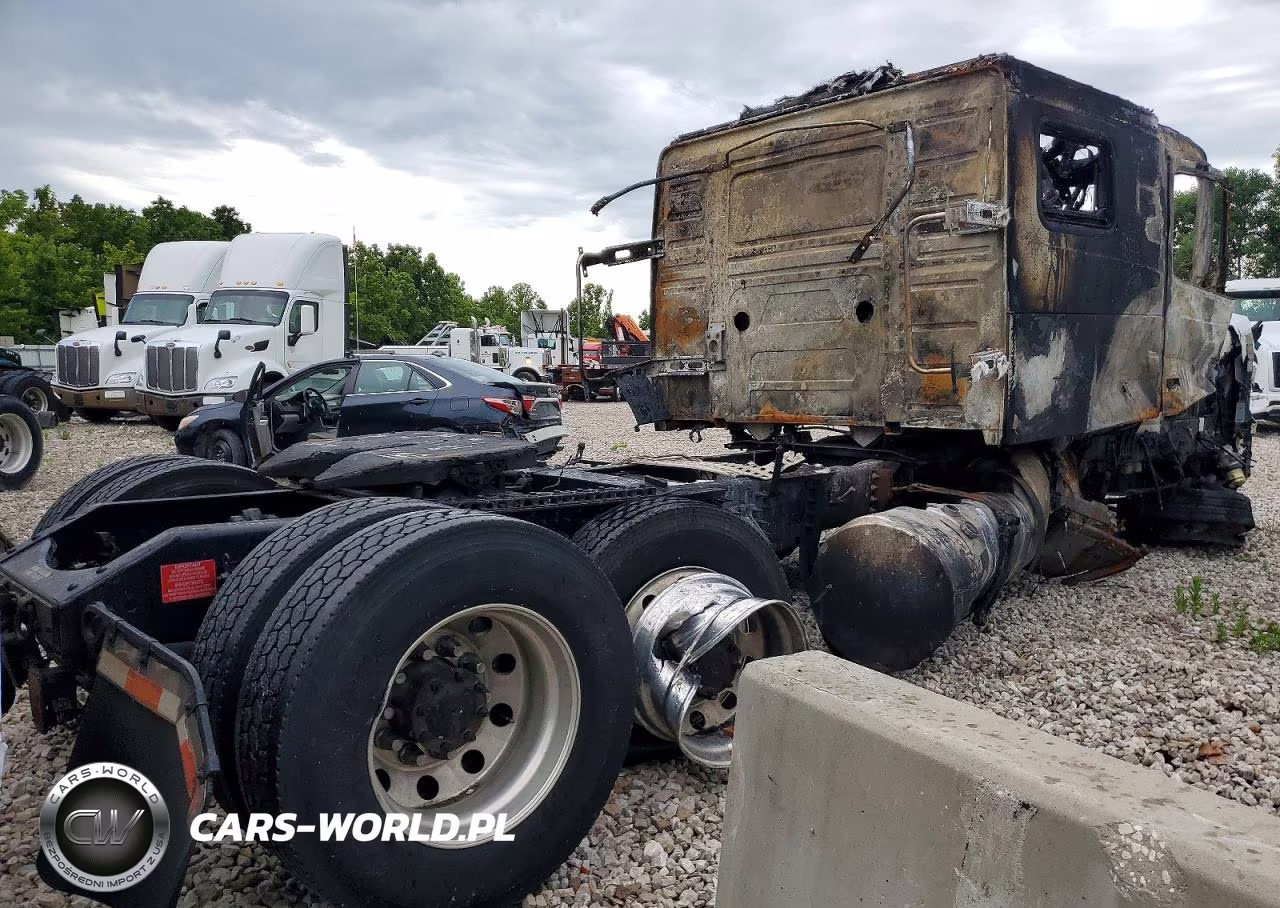 2025 Volvo Vnl Semi Truck VIN:4V4NC9EH6SN678813 - 4