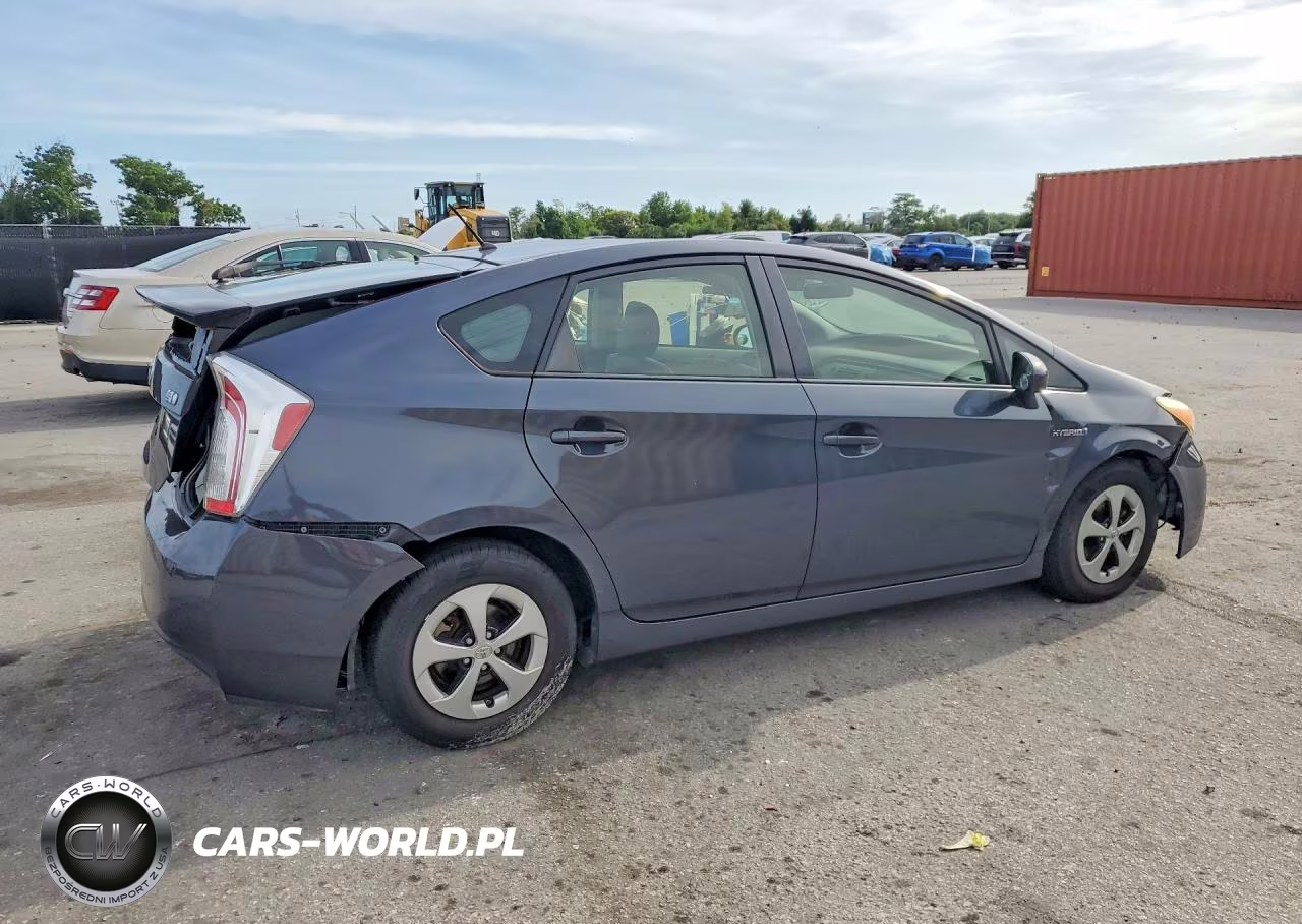 2012 Toyota Prius Two VIN:JTDKN3DU9C5408593 - 3